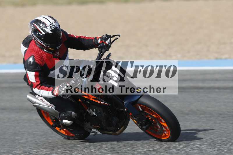 /01 24.-27.01.2025 Moto Center Thun Jerez/gruen-green/131